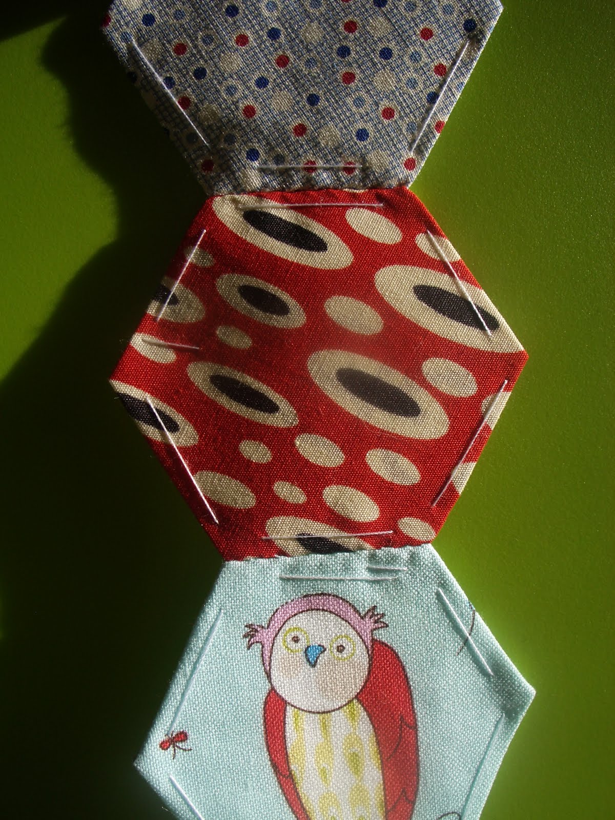 Made On Main Street Hexagon / English Paper Piecing Tutorial