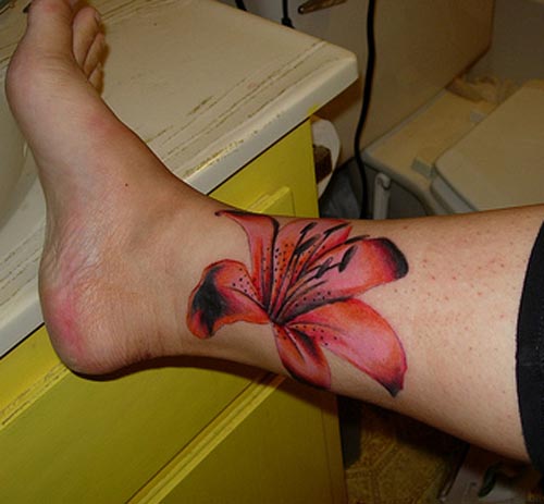 Beautiful and sexy hibiscus flower tattoos red color. Red foot hibiscus flower tattoos for women collections