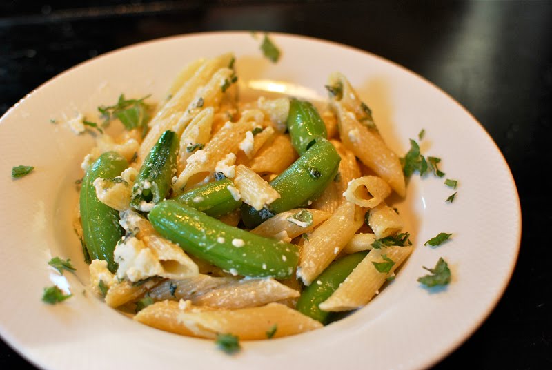 Pasta With Sugar Snap Peas, Feta & Mint