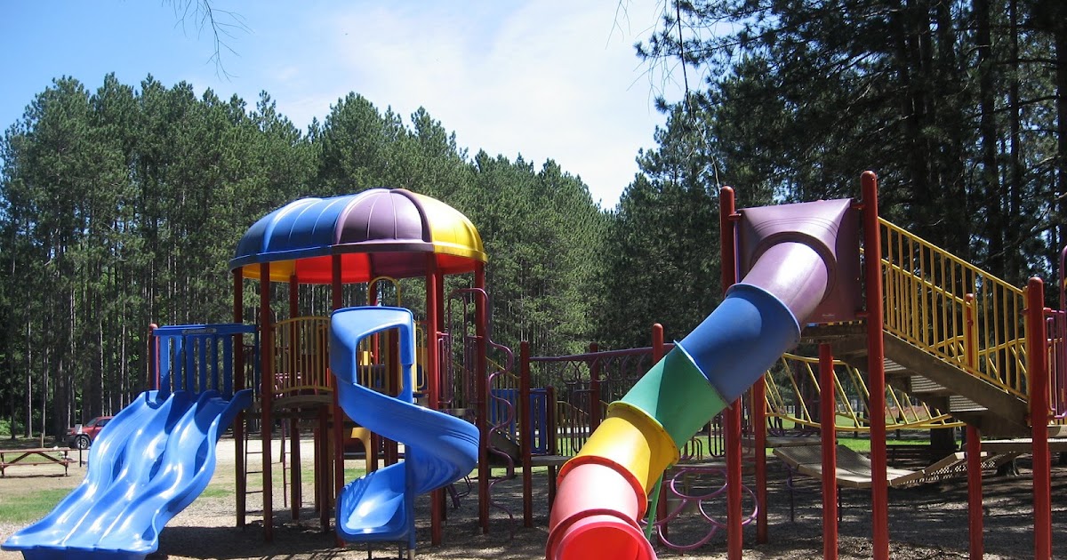 Parks One Mom's Review Wheelock Park, Keene, NH (4 smiles)