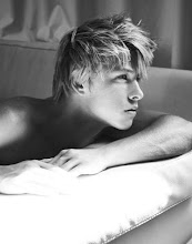 Mitch Hewer
