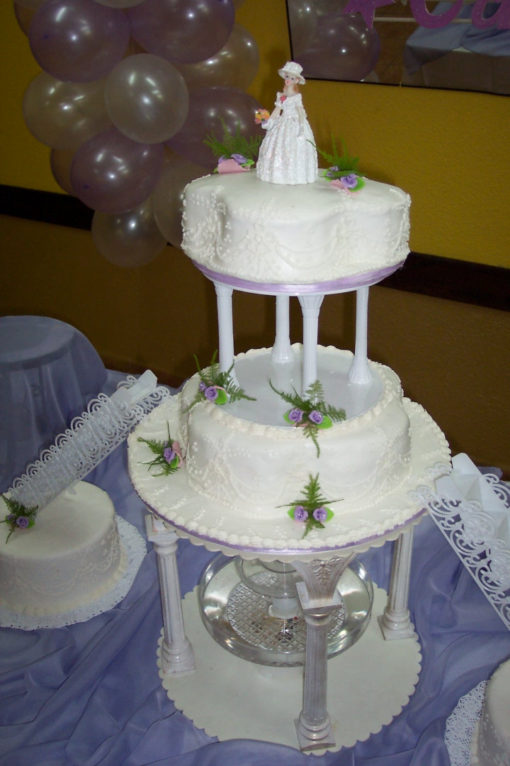Victoria Fiestas: ADORNOS DE TORTA 15 AÑOS / BODA