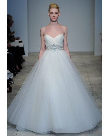 wedding gown designs for 2011