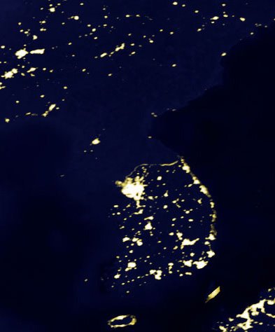 [Korean_peninsula_at_night.jpg]