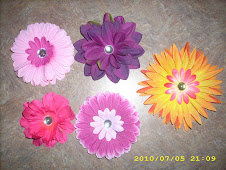 Hair flowers