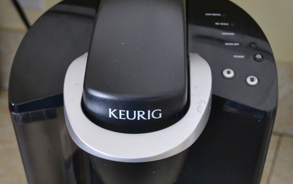 The World in My Kitchen 12 Days of Christmas Keurig Coffee Maker