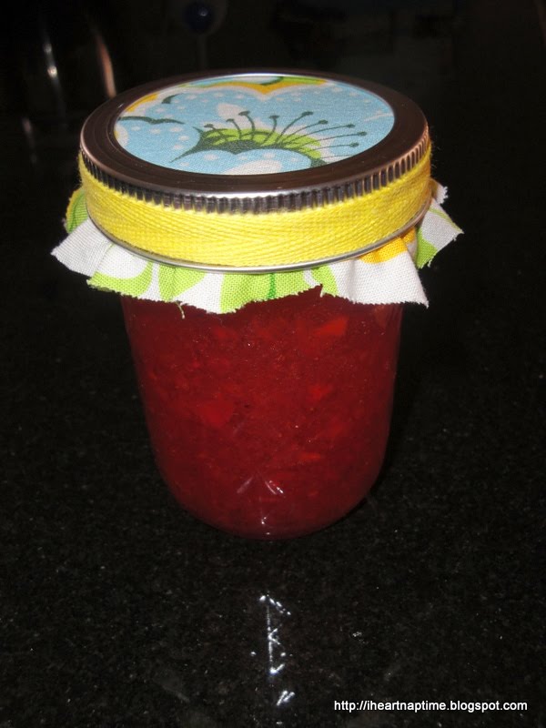 Dressing up your strawberry jam! I Heart Nap Time