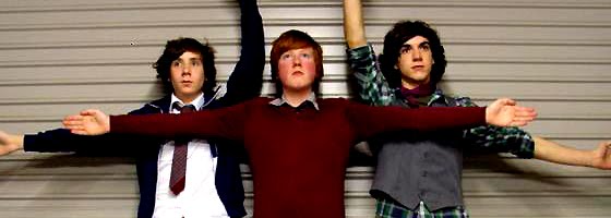 Video Post Two Door Cinema Club Come Back Home Planeta Pop
