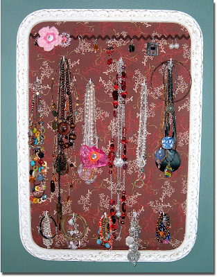 Jewelry+organizer+wall