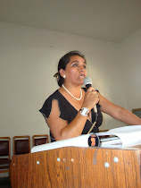 GLORIA DÁVILA ESPINOZA - PERÚ.