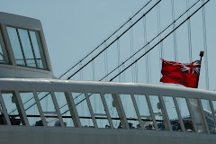 QE2 in Lisbon 2008-09-02