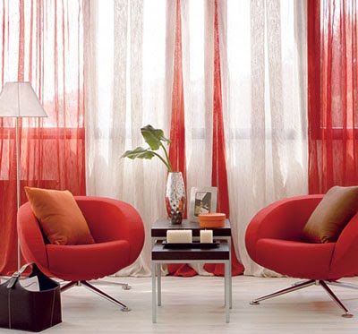 Colores para decorar: cortinas para salones en función del color ... Salon marron y blanco