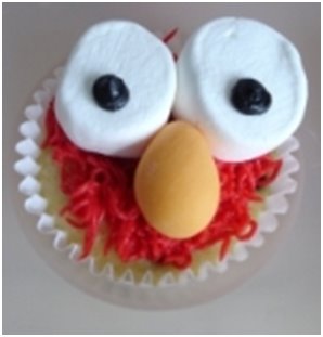 [elmo+cake.bmp]