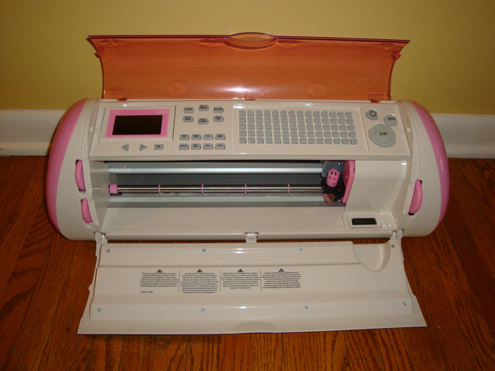 January 2011 I Want Wedding Champagne!