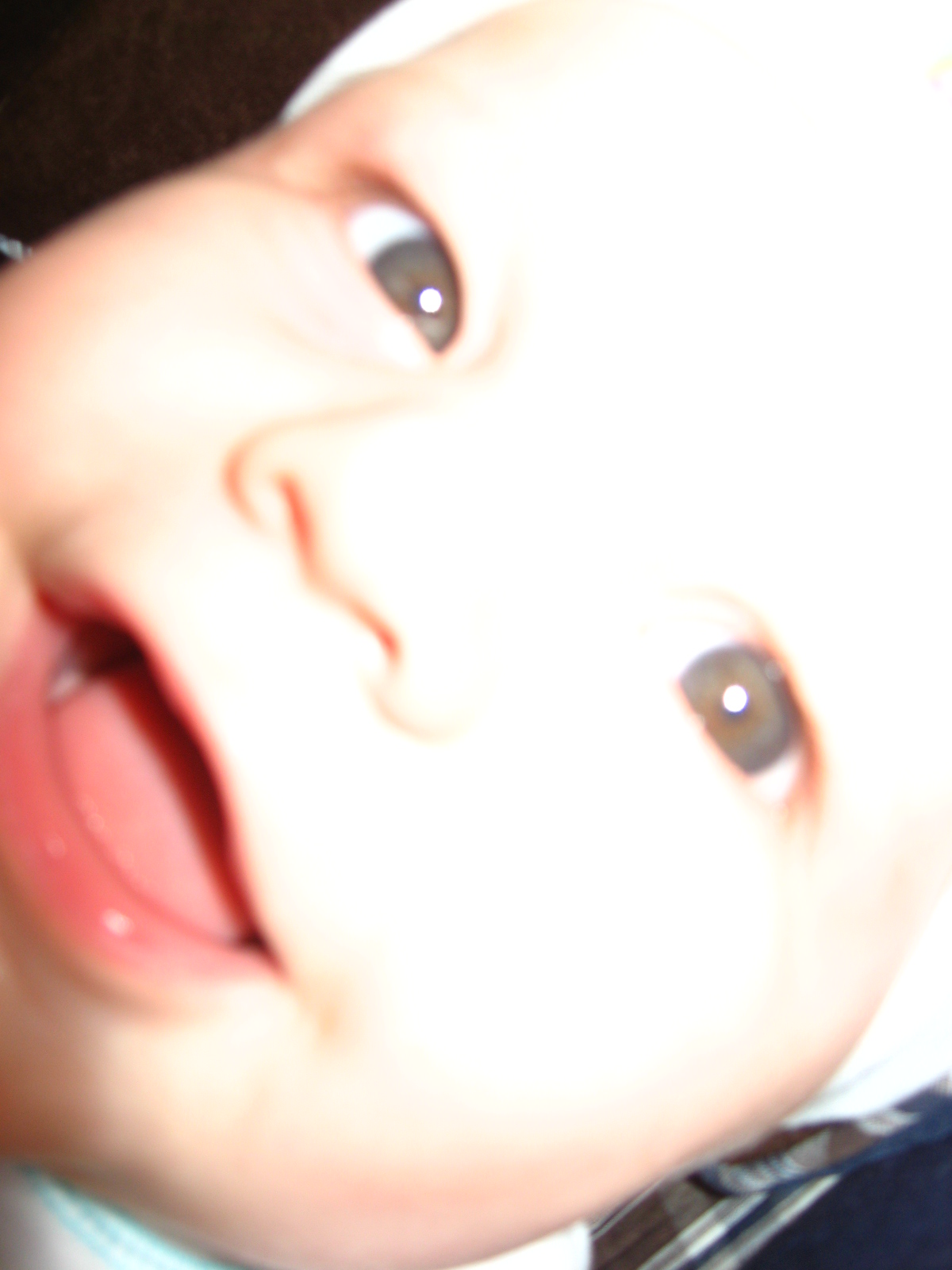 [089.JPG]