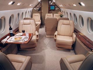 [falcon2000-cabin.jpg]