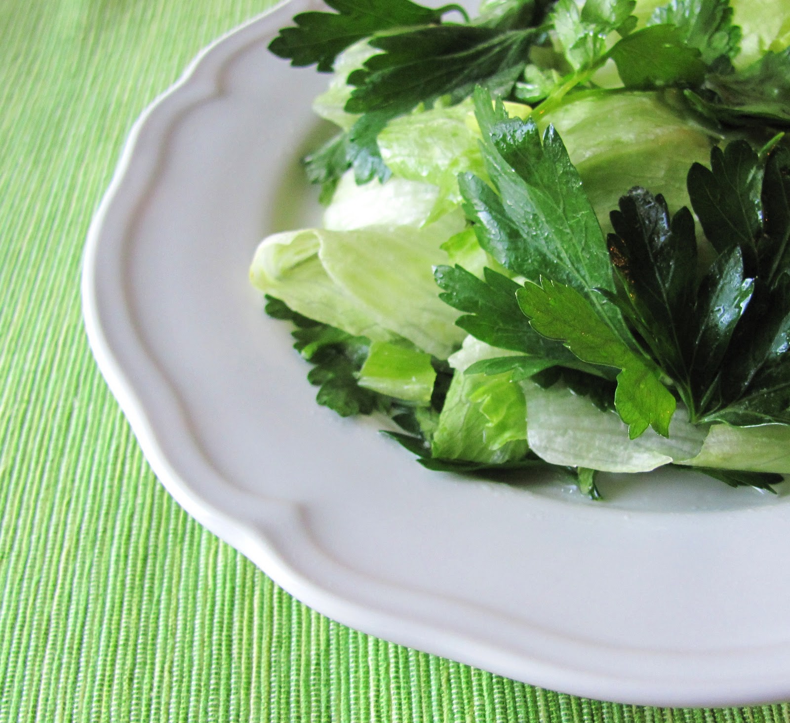 Free Kitchen Lettuce and Parsley Salad