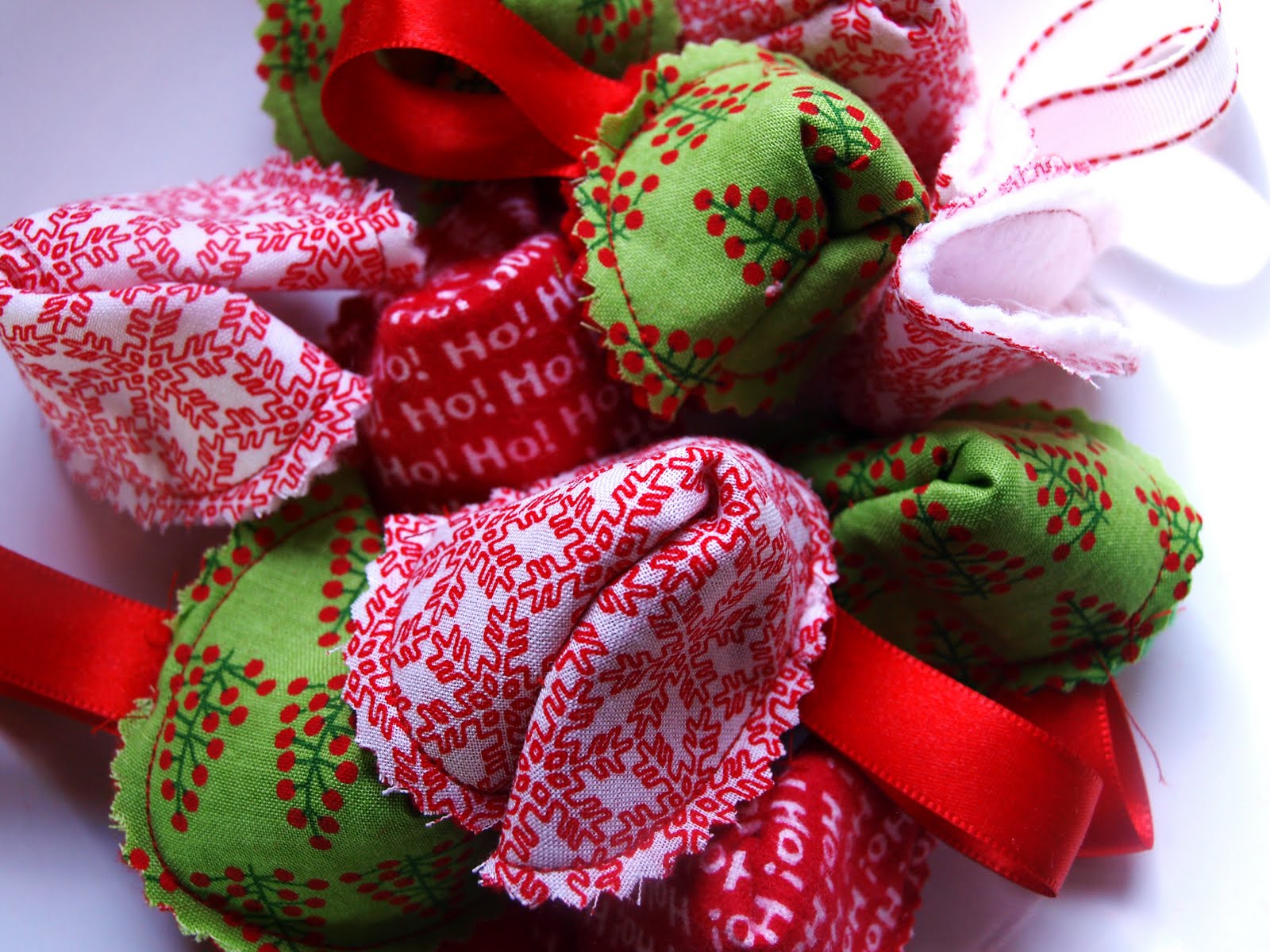 My Sweet Ry-pie and CalJ too: Fortune cookie ornaments