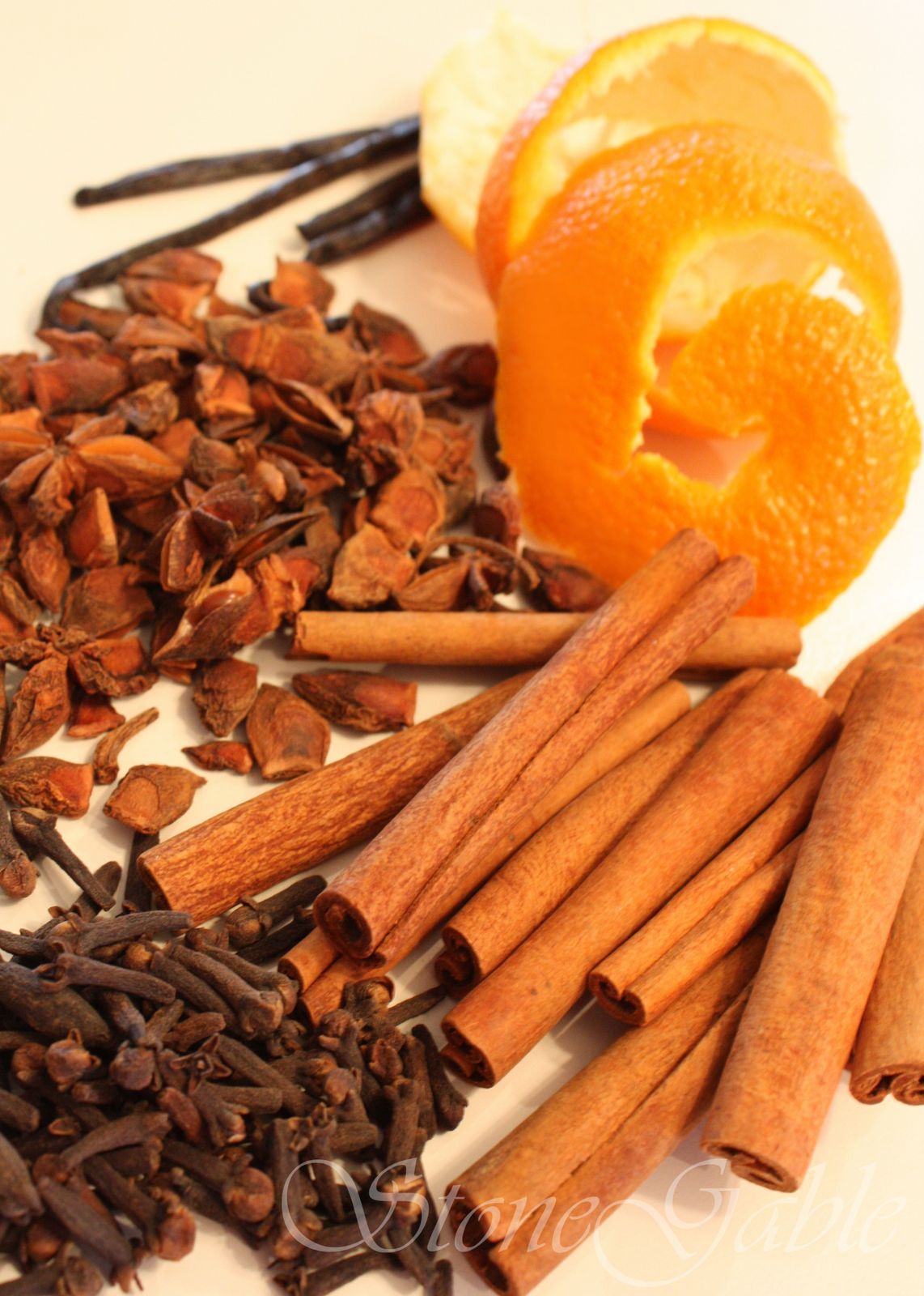 Simmering Christmas Potpourri StoneGable