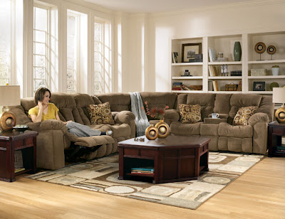 Casual Contemporary Furniture on Modern Furniture  Sectionals Furniture