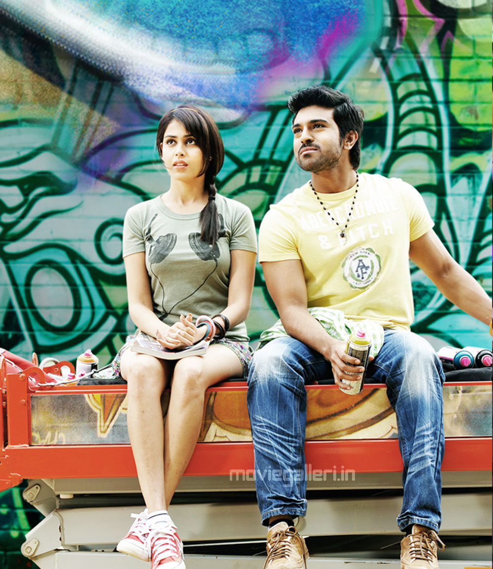 Indian Cine Celebrities: Orange Movie Still 2 (Ram charan & Genelia)
