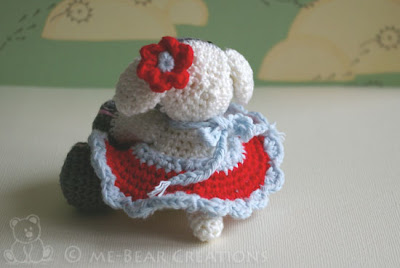 amigurumi, softie, sweet, cute, kawaii, crochet, handmade, diy, homemade, sheep, dress, knuffel, lief, schattig, haken, gehaakt, handgemaakt, zelfgemaakt, schaap, jurk
