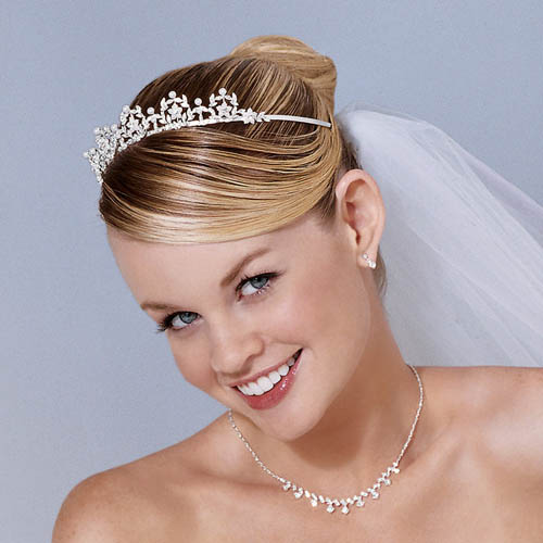 Bridal hairstyle Polish brown color for long hair with flower accessories