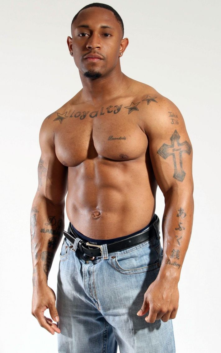 DAVID DUST: Do These Jeans Make Me Look Fat?...