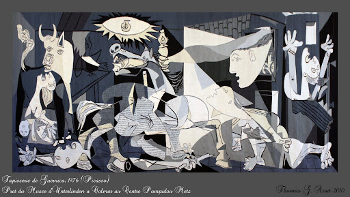 Guernica%20(Picasso)%20compressé%20signé.JPG