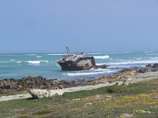 The furthest South you can go in Africa ! (Cape Agulhas)
