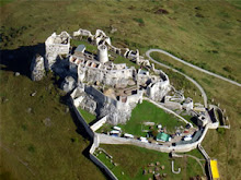 Spišský Hrad- Considerada uma das maiores fortalezas medievais do mundo!