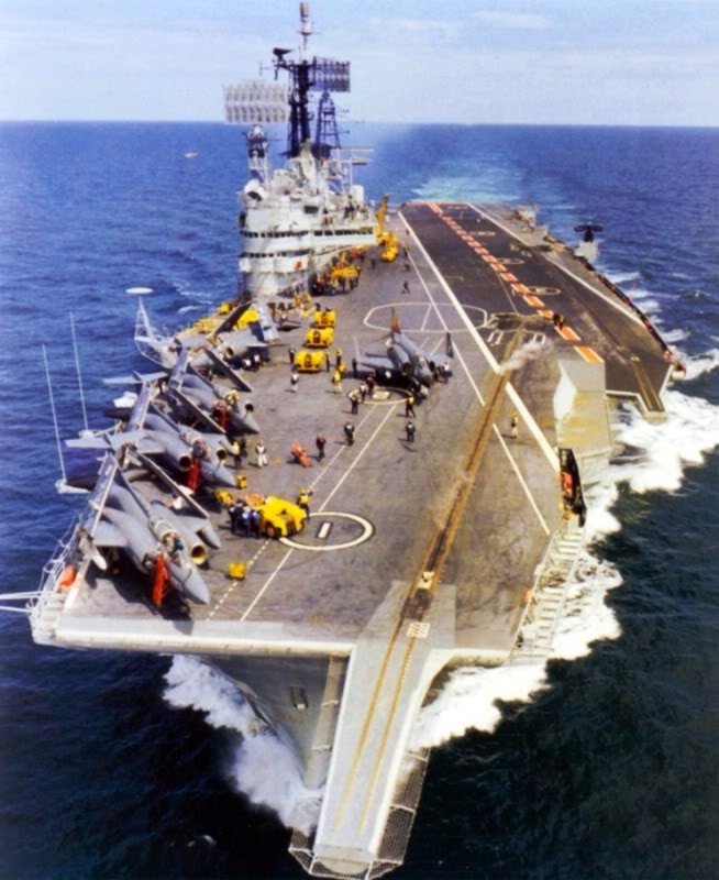 [HMS+Ark+Royal+Atlantic+1970.bmp]