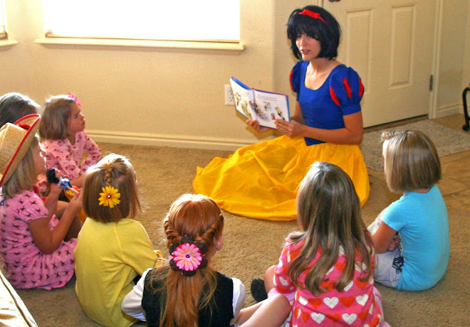 Snow White's Story TIme