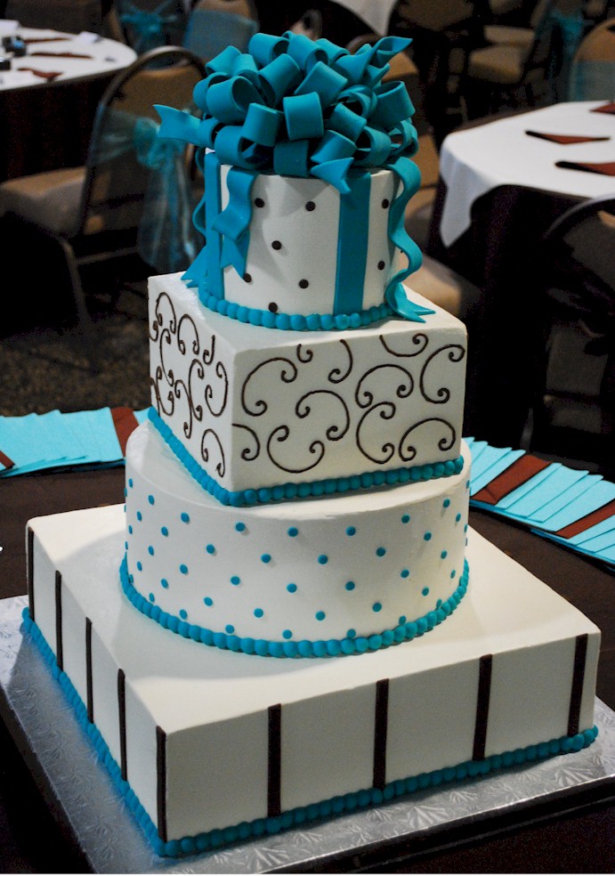 I did this wedding cake a while back at Ryman Hall in Dalton GA