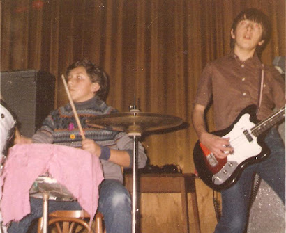 Épsilon. 1ª actuación. Colegio San José (Lugo), noviembre de 1980: