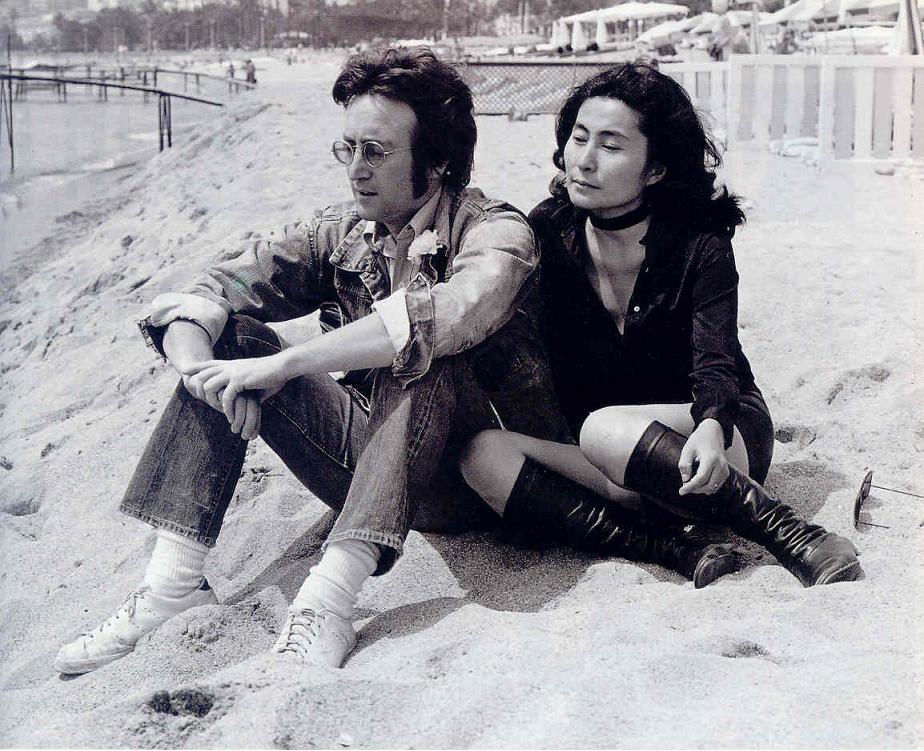 [tittenhurstlennon.JPG]