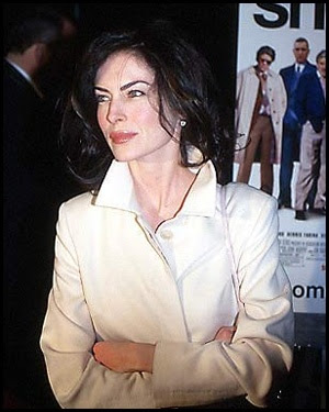 Lara_Flynn_Boyle_12.jpg