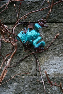 Cool decorative frog