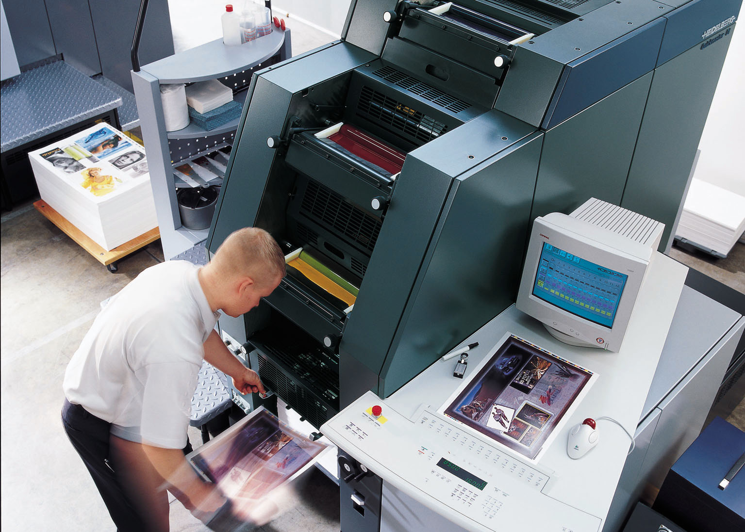 cultura + educación = bienestar social ¿Y como nace una imprenta?