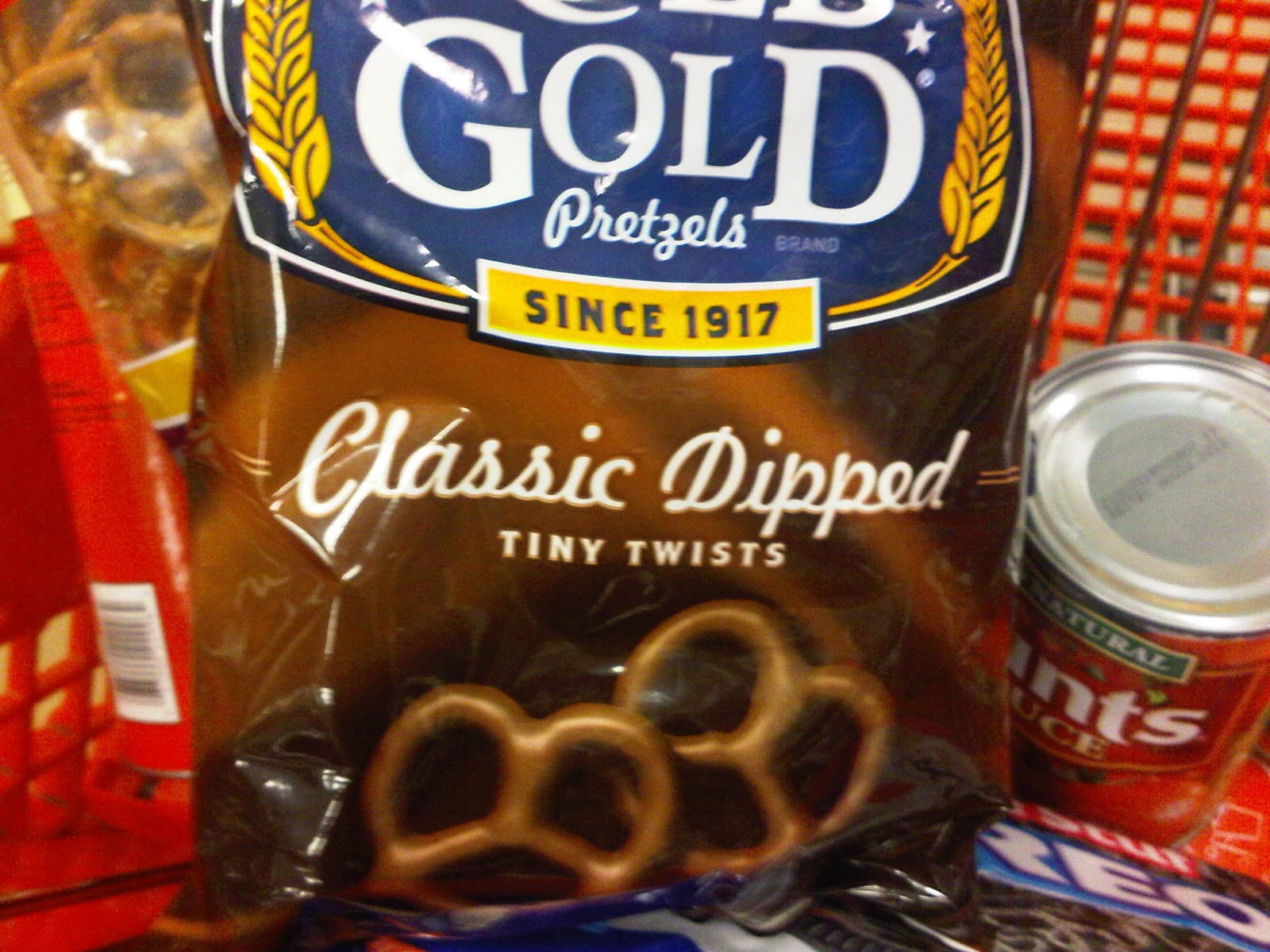 Mine MY TUESDAY REVIEW Rold Gold Dipped Pretzels...