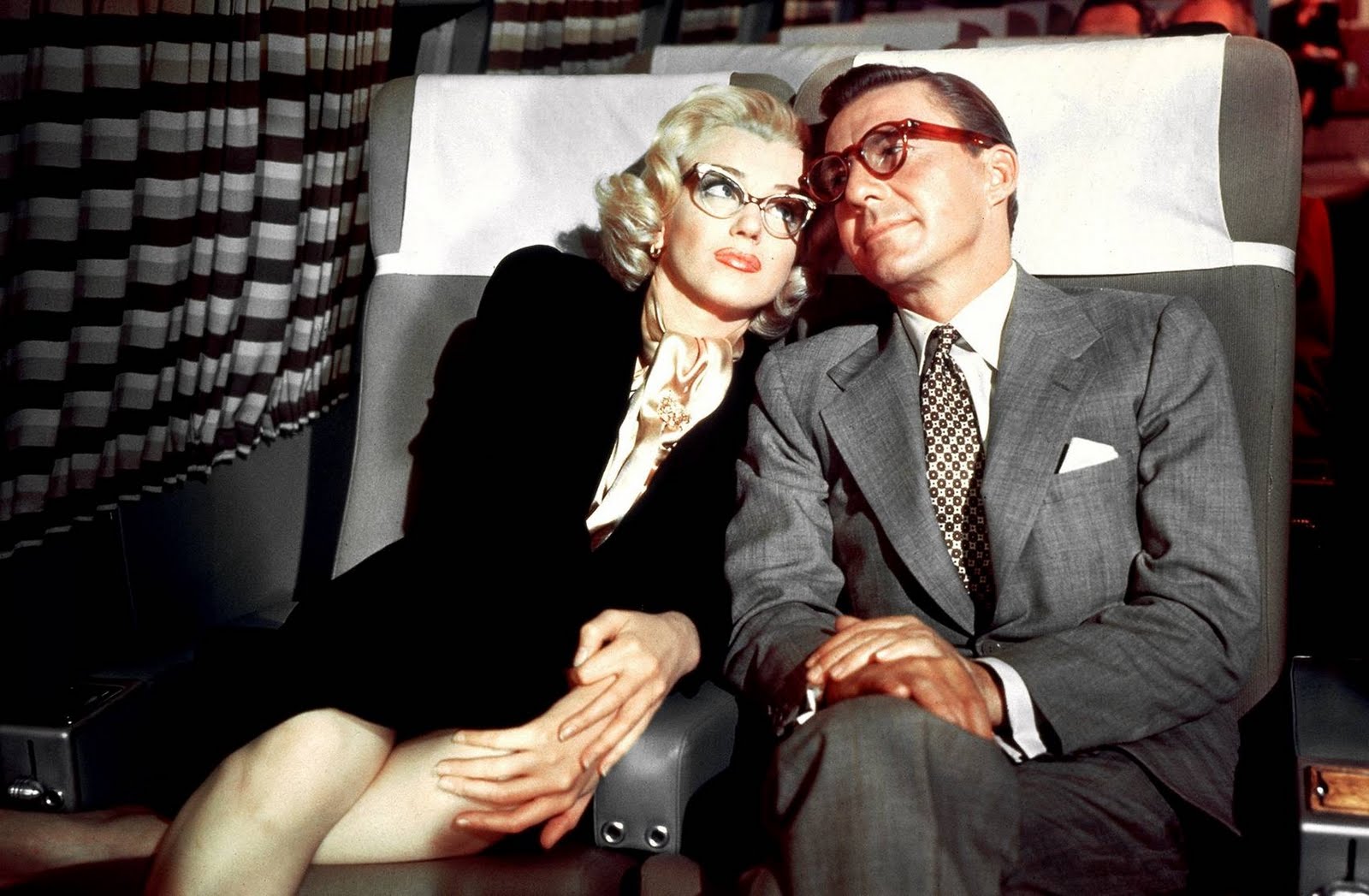 http://2.bp.blogspot.com/_fqqHBQnIOHE/TTRMcQwKQ6I/AAAAAAAAADo/K0NKz0JNts8/s1600/Annex+-+Monroe%252C+Marilyn+%2528How+to+Marry+a+Millionaire%2529_04.jpg