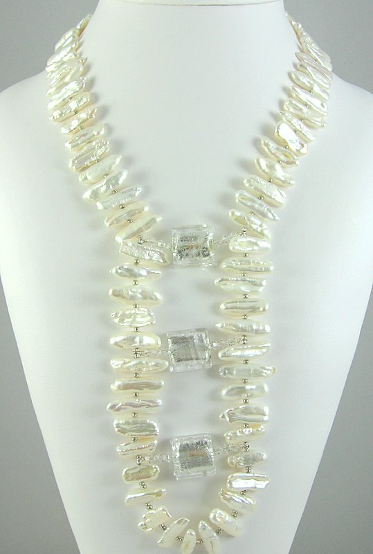 cultured pearls necklace