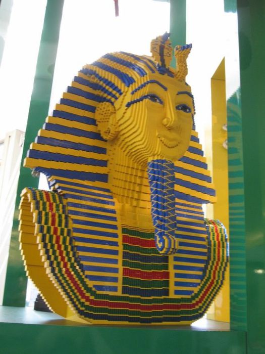 Creative lego Sculptures 50 Pics Curious, Funny Photos / Pictures