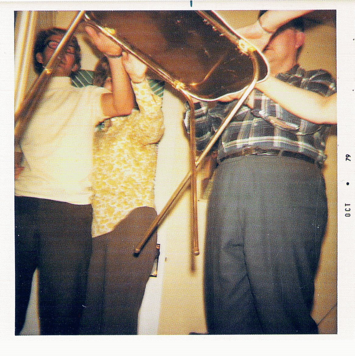 [Sorrat-GroupLevit03.jpg]