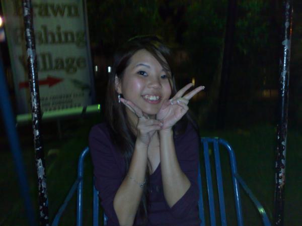 [me..hehe..1.jpg]