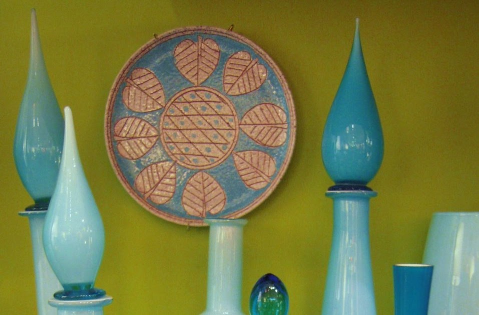 The End of History Making a case for CASED GLASS