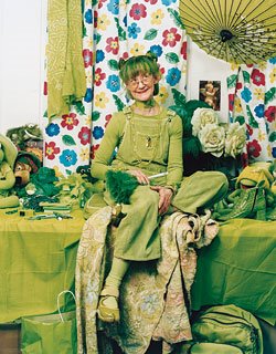 [mono080225_4_250.jpg]