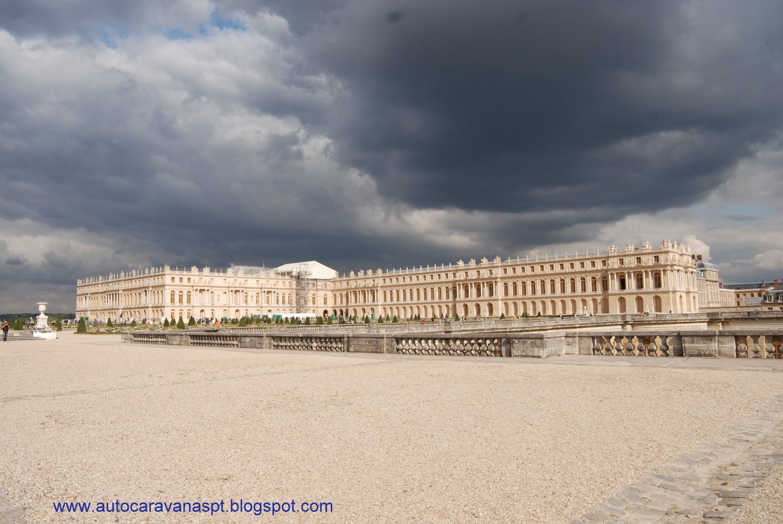 [DSC_4219.JPG]