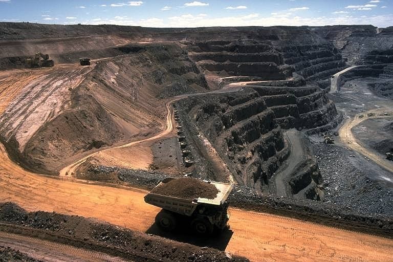 HalfWise Utilizing Thar Coal Reserves