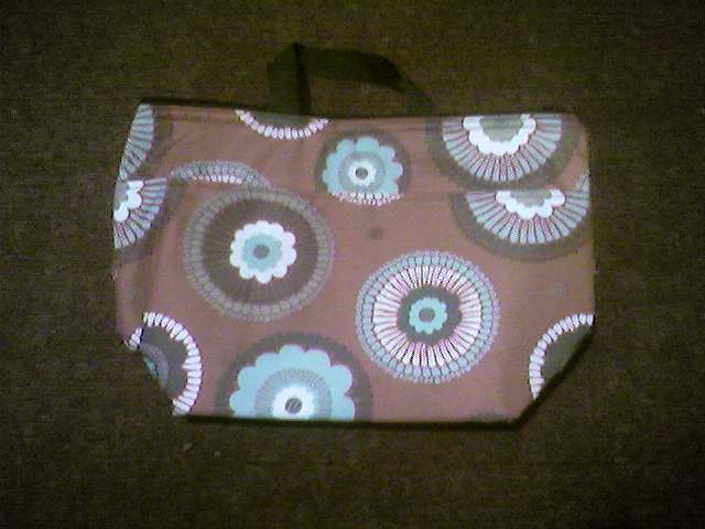 So Tami sent me a thermal tote to check out and review for her. Well as much as I love Thirty One Gifts I could hardly wait to get this in the mail lol. Thirty One Thermal Tote. So Tami sent me a thermal tote to check out and review for her. Well as much as I love Thirty One Gifts I could hardly wait to get this in the mail lol.